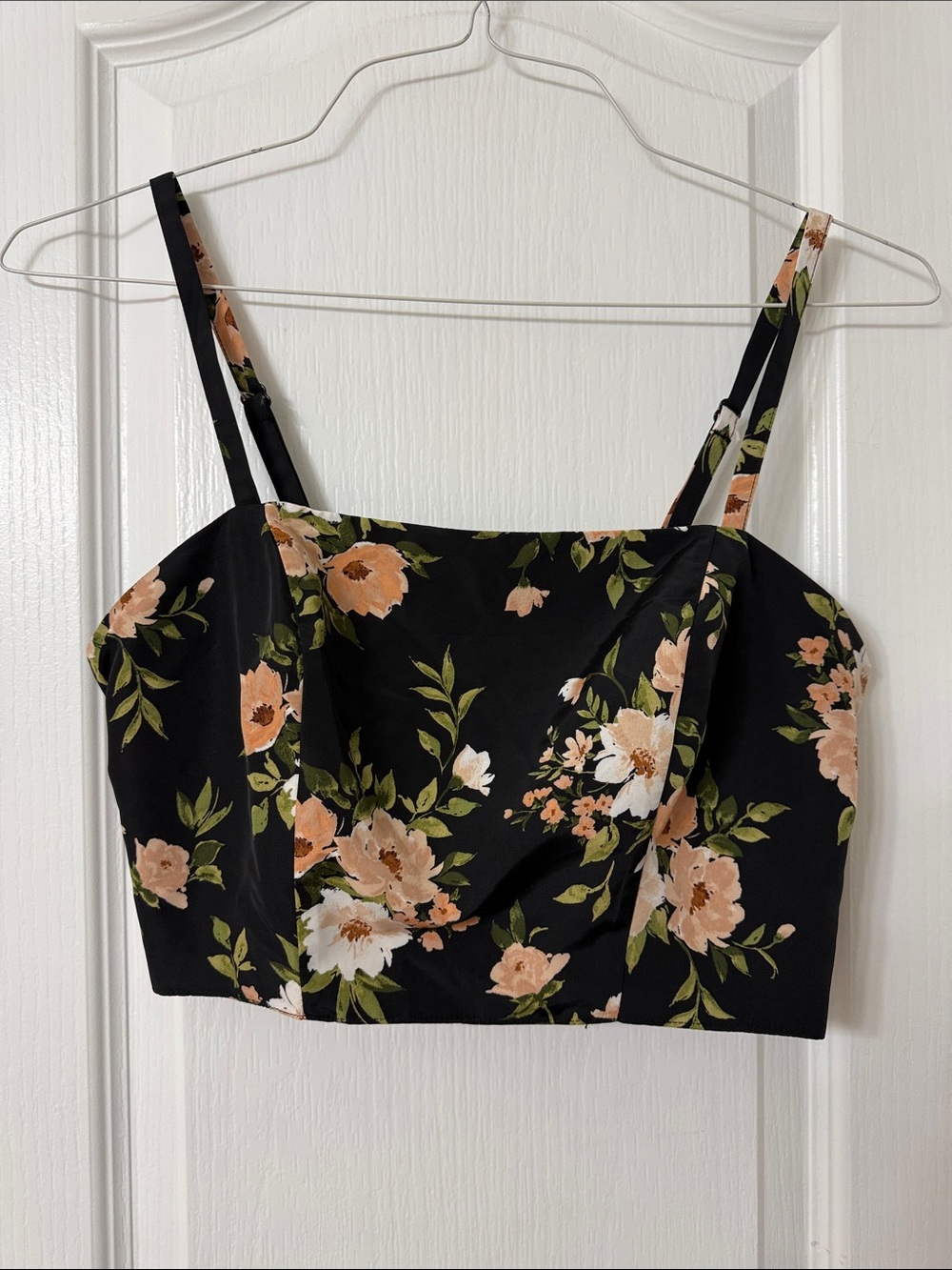 The Occasion by Old Navy Taffeta Black Floral Crop Tank Top Adjustable Strap S